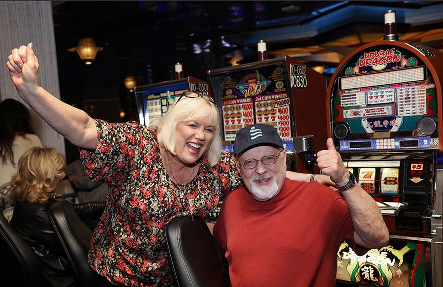 hollywood hills photos april 2019