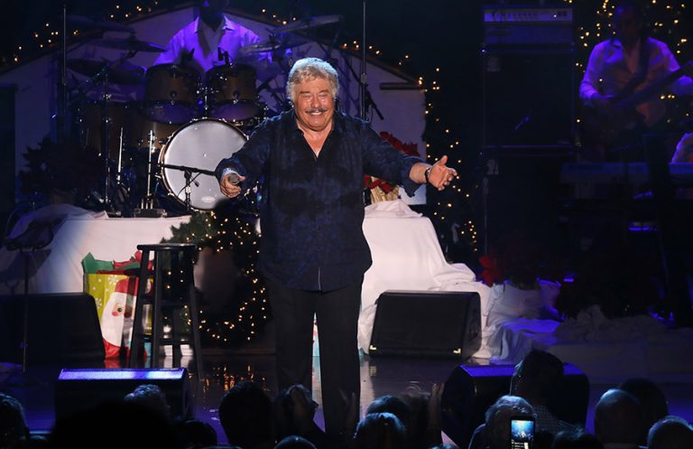 tony orlandos great american christmas photos november 2019