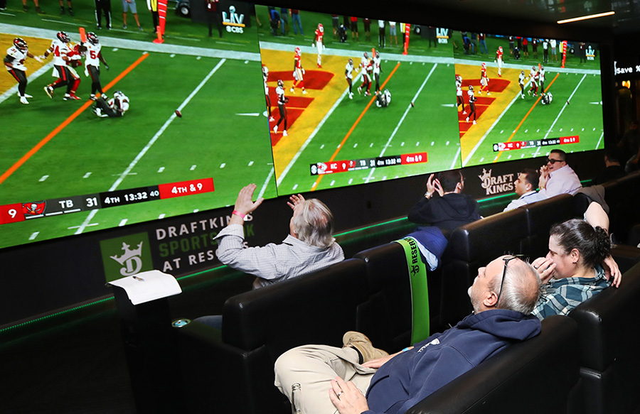 Big Game Football Party 2021