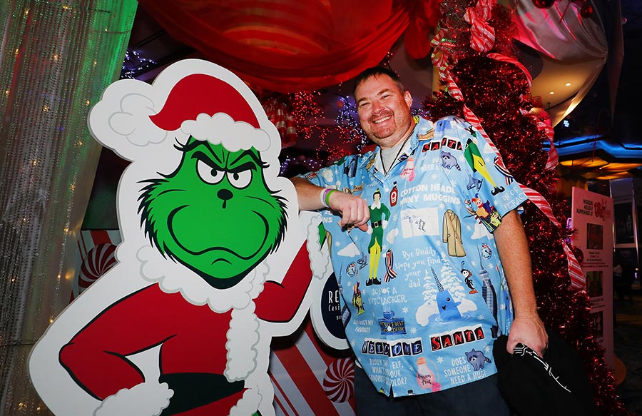 ugly xmas sweater 2025